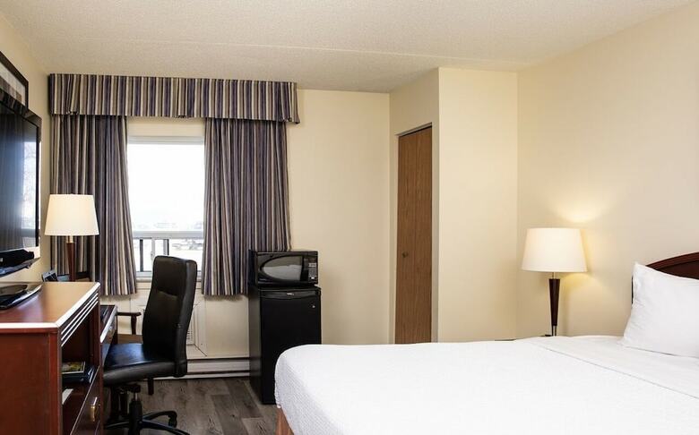 Hotel Travelodge By Wyndham Edmonton South