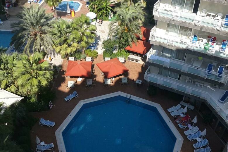 Carmen Suite Hotel