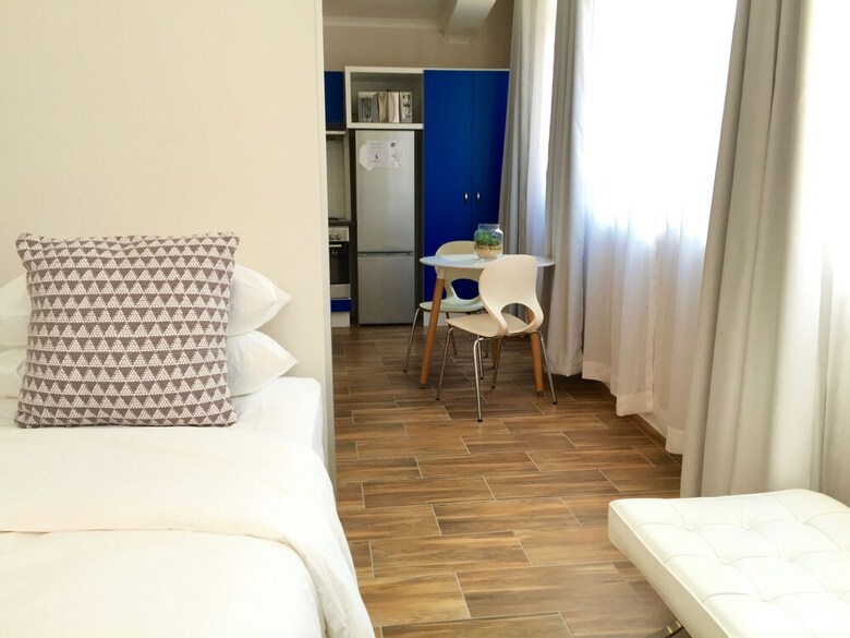 Apartamentos Urban Oasis At The Square