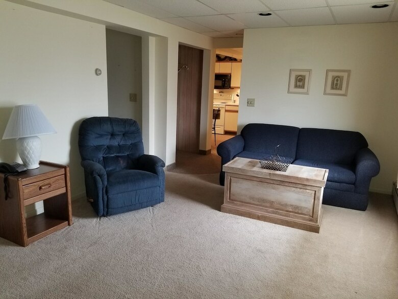 Lakeshor Motor Inn