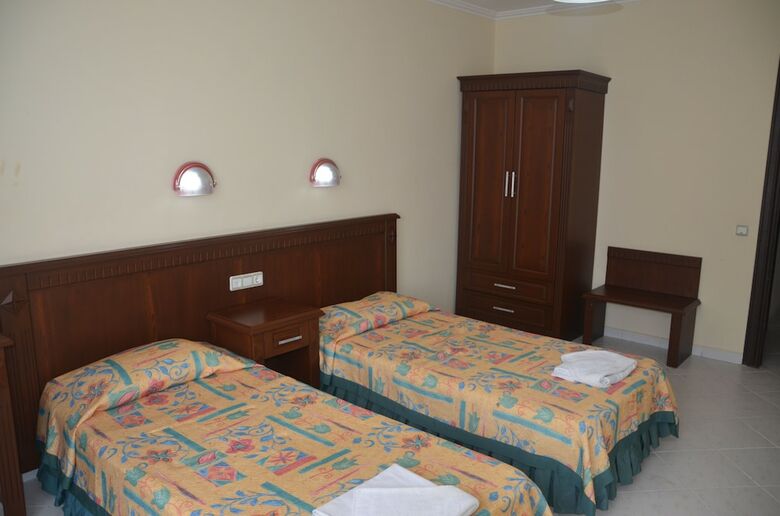 Rose Garden Apart Hotel