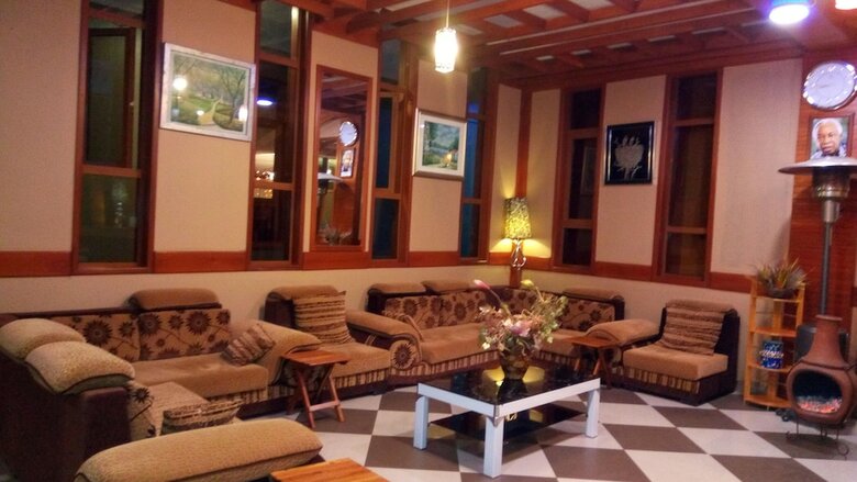 Apartamentos Lush Garden Hotel