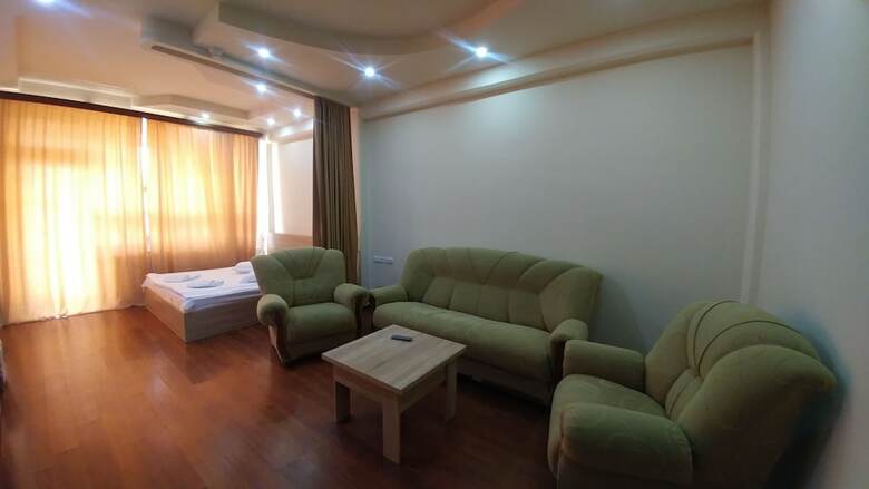 Hotel Cross Health Center
