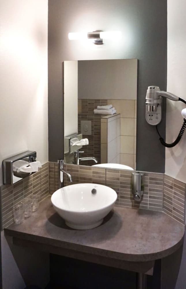 Hotel Du Parc de La Colombi�re