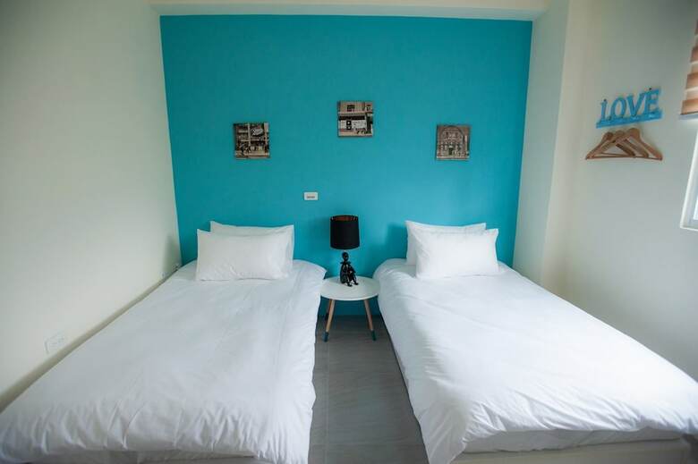 Hotel Pacific Ocean Vacation Hostel