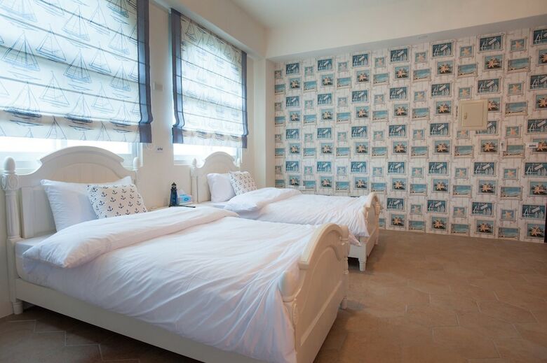 Hotel Pacific Ocean Vacation Hostel