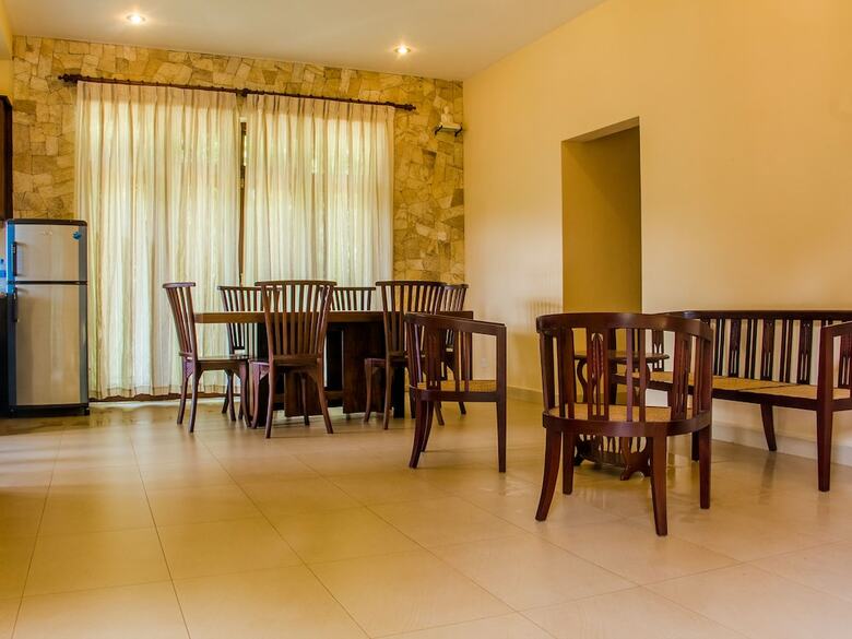 Bed & Breakfast Aronka Homestay