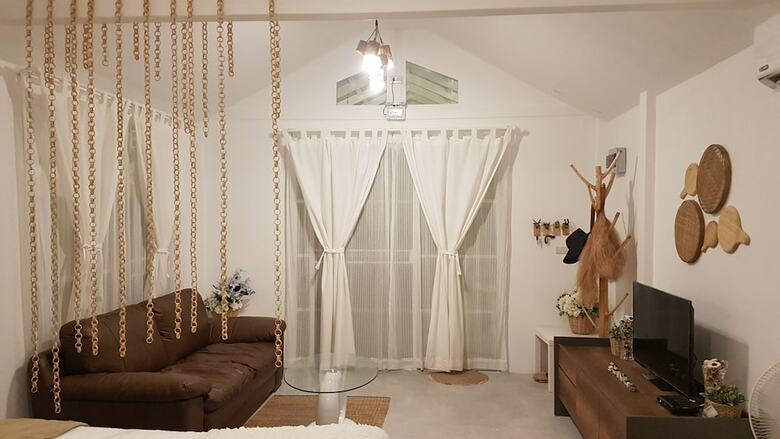 Hotel Na Kamala Homestay