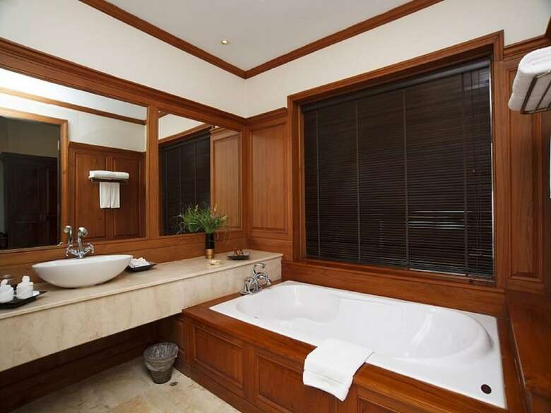 The Hotel Amara