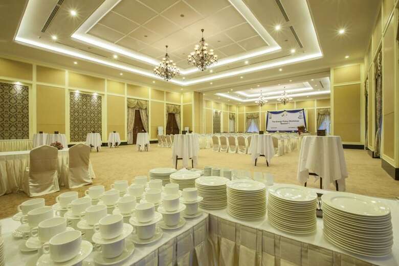 Grand Amara Hotel