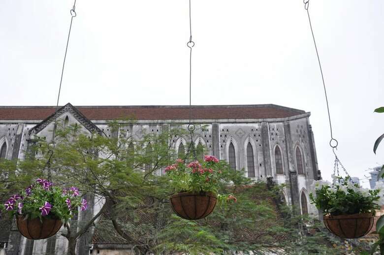 Cinnamon Cathedral Hotel
