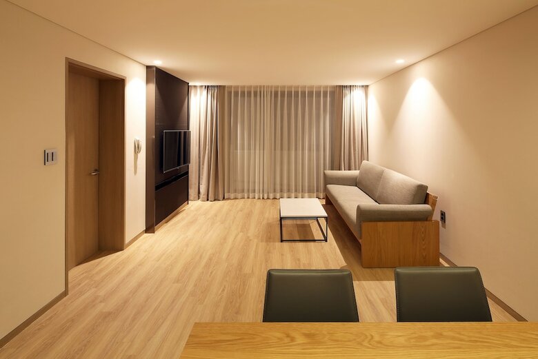 Hotel Dukgu Oncheon Resort Condo