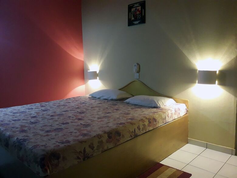 Oyo 354 Lagoon Garden Hotel
