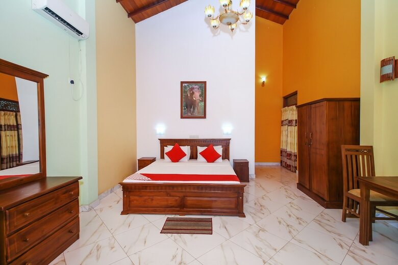 Oyo 354 Lagoon Garden Hotel