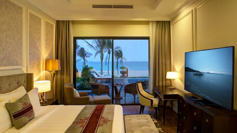 Hotel Vinpearl Resort & Spa Long Beach Nha Trang