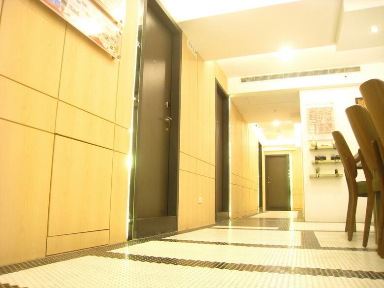 Formosa Boulevard Station Garden Hotel