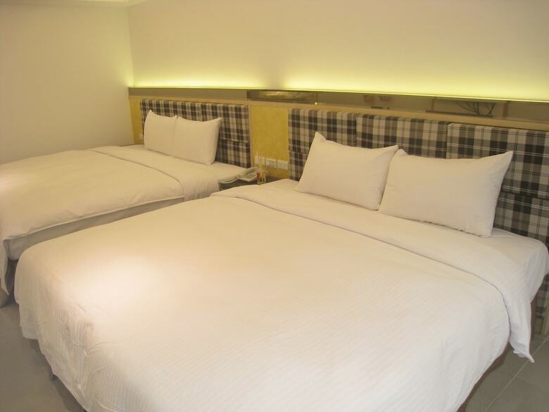 Formosa Boulevard Station Garden Hotel
