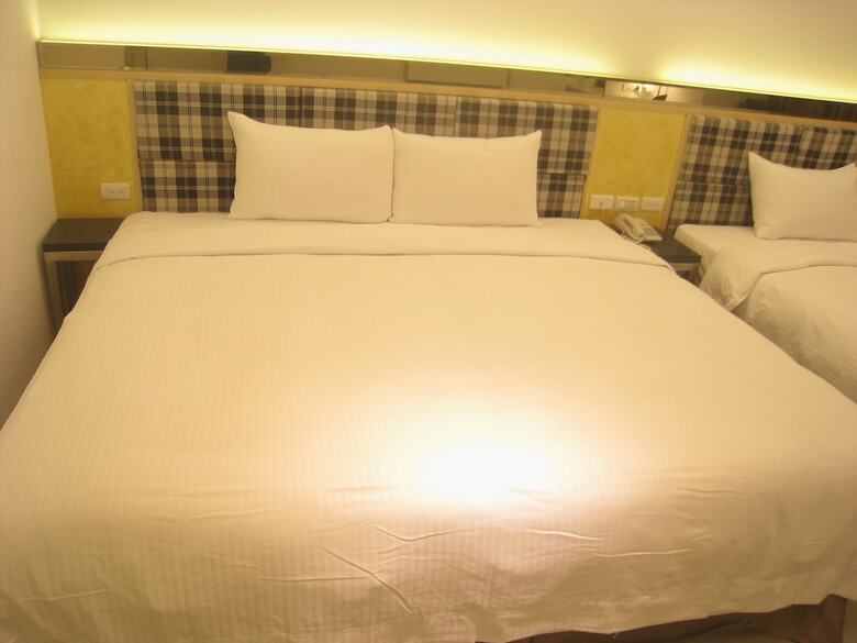 Formosa Boulevard Station Garden Hotel
