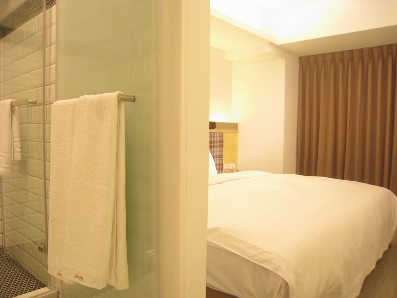 Formosa Boulevard Station Garden Hotel