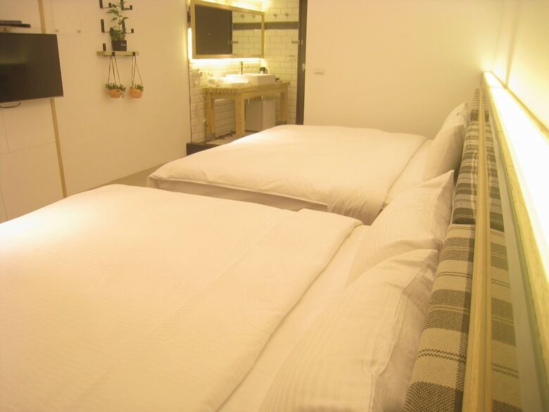 Formosa Boulevard Station Garden Hotel