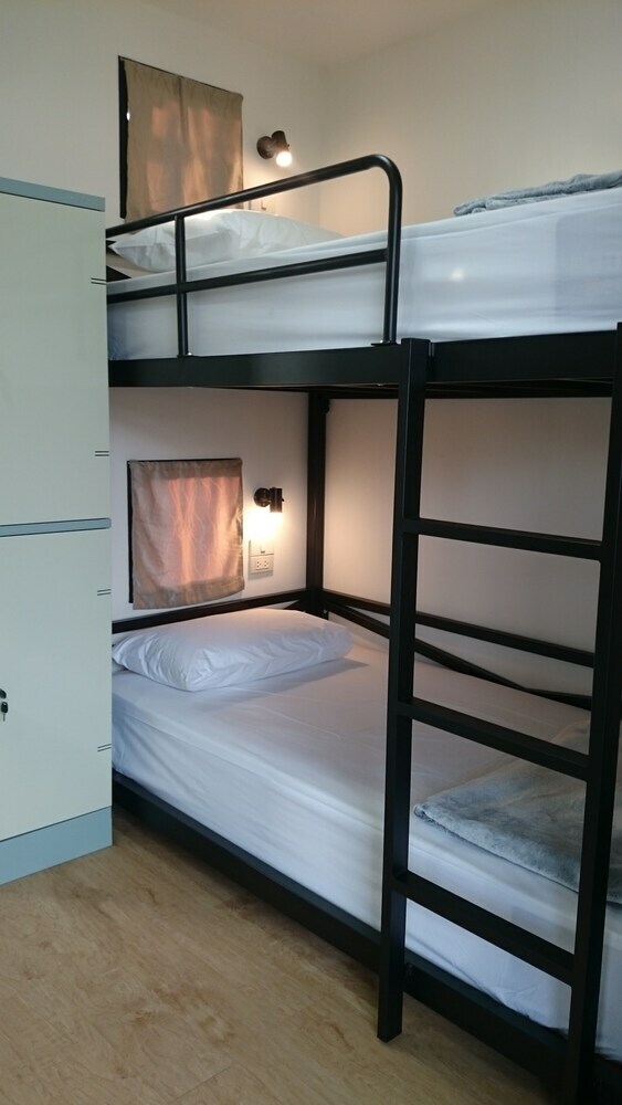 Hostal Na-tub Hostel