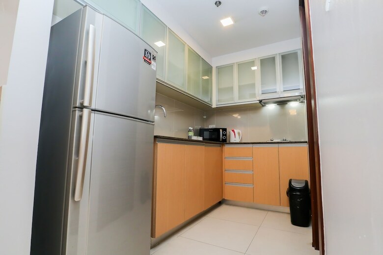 Hotel Csuites At Two Central Residences