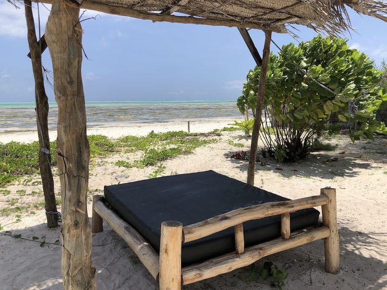 Hotel Blue Earth Beach Bungalows