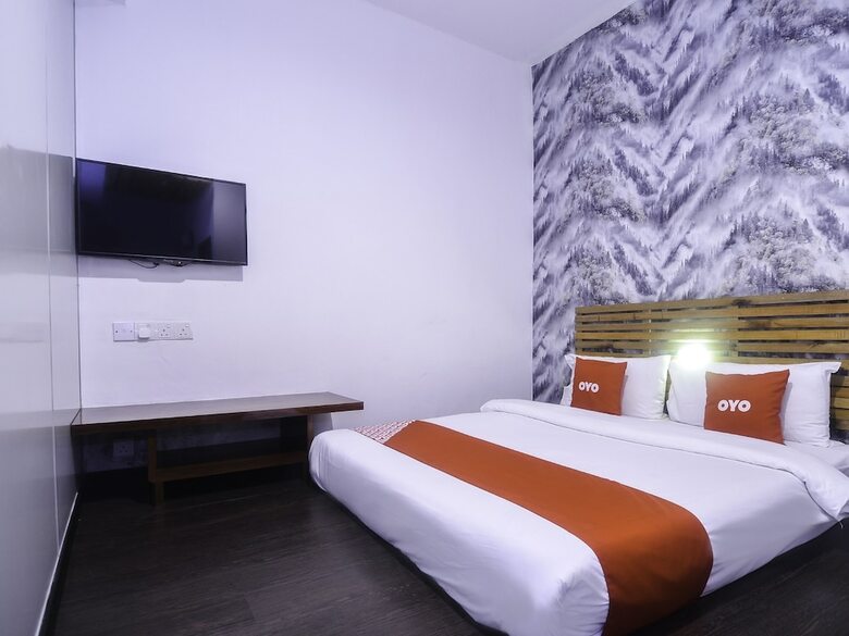 Oyo 1119 Memoire Express Hotel