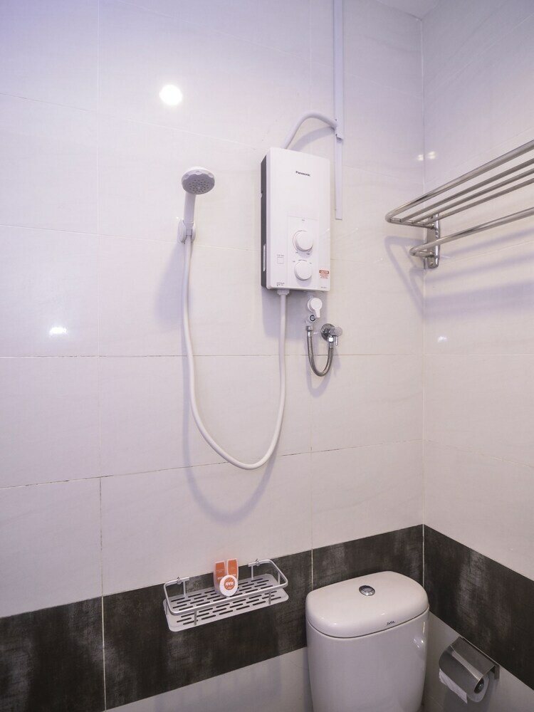 Oyo 1119 Memoire Express Hotel