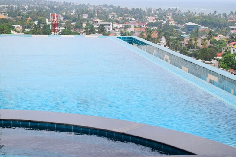 Hotel Anarva Mount Lavinia
