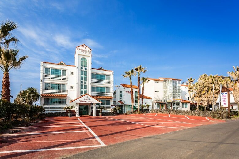 Beachscape Pension