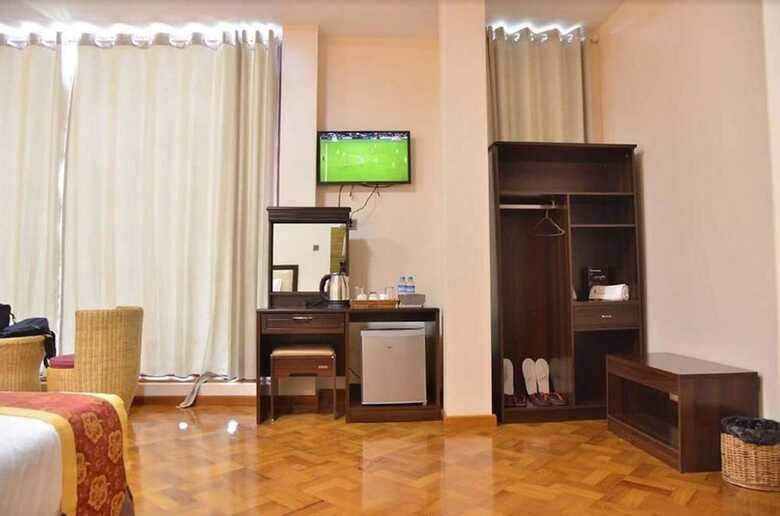 Hotel Yadanar Oo