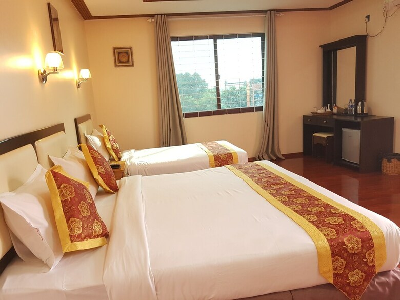 Hotel Yadanar Oo
