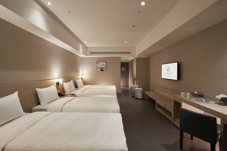 Hotel Grand Bay Resort