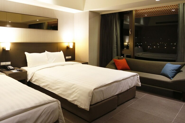 Hotel Grand Bay Resort