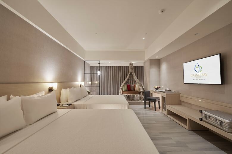 Hotel Grand Bay Resort