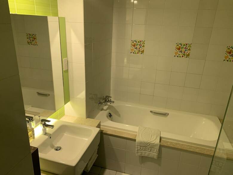 Hotel Grand Bay Resort