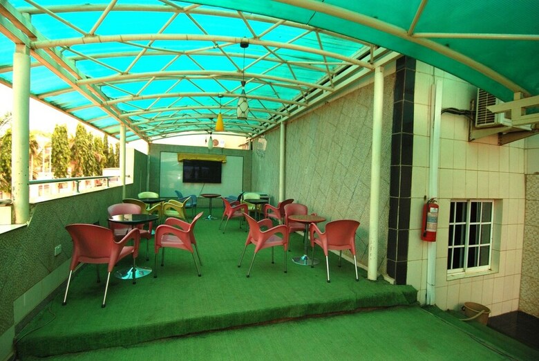Lapour Hotels Ltd