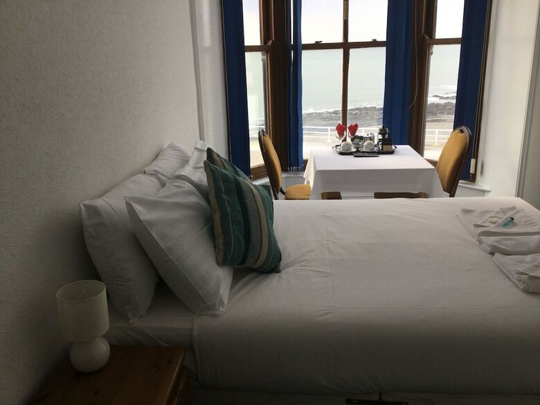 Hotel Celtic Bay Guest House