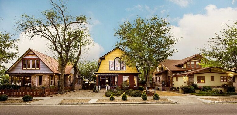 Downtown Historic Bed And Breakfast