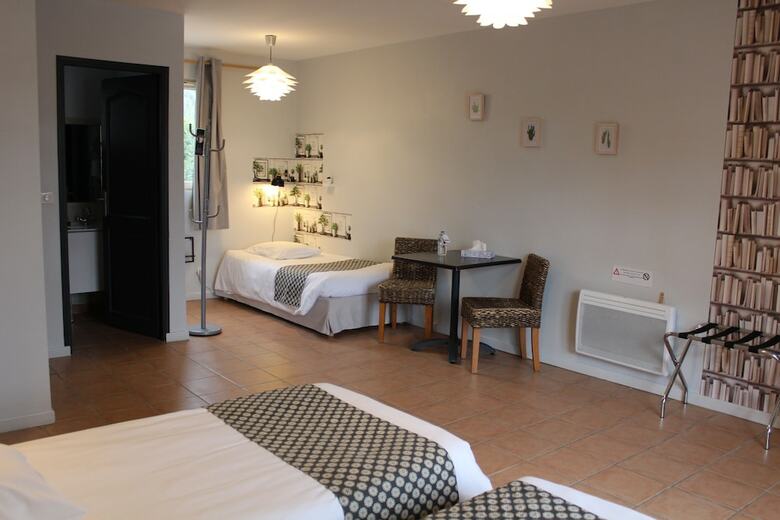 Hotel H�tel-g�te La Peyrade