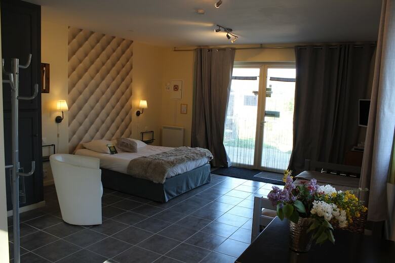 Hotel H�tel-g�te La Peyrade