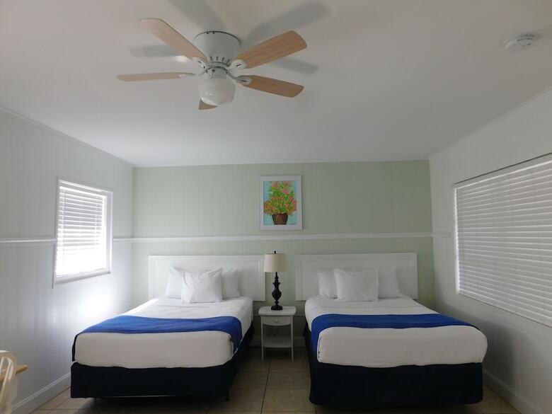 Motel Kingsail Resort