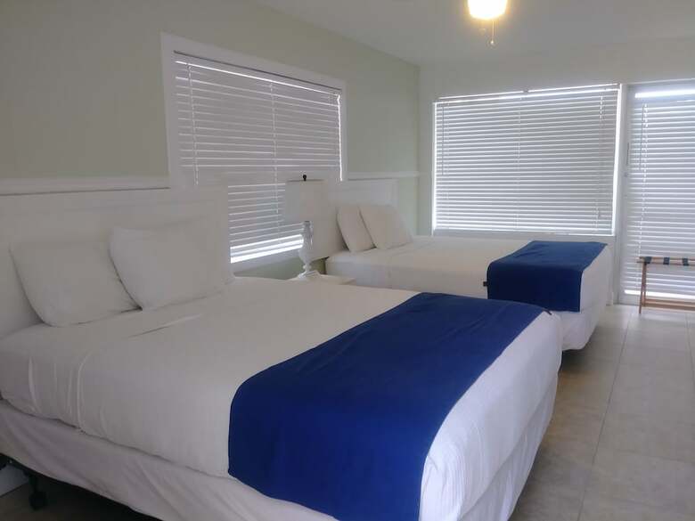 Motel Kingsail Resort