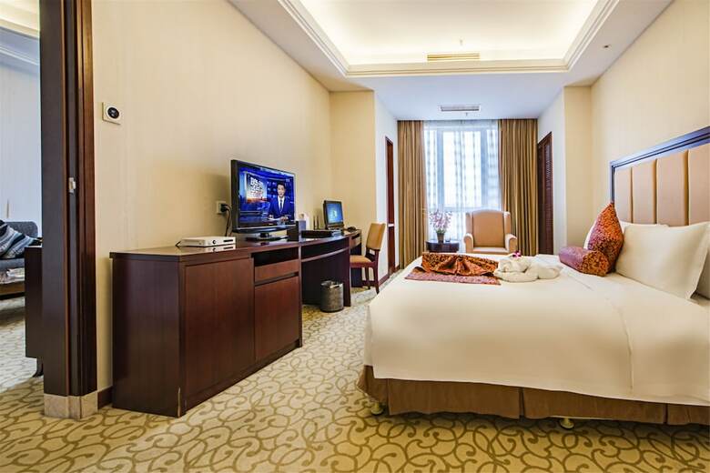 Haikou Baofa Shengyi Hotel
