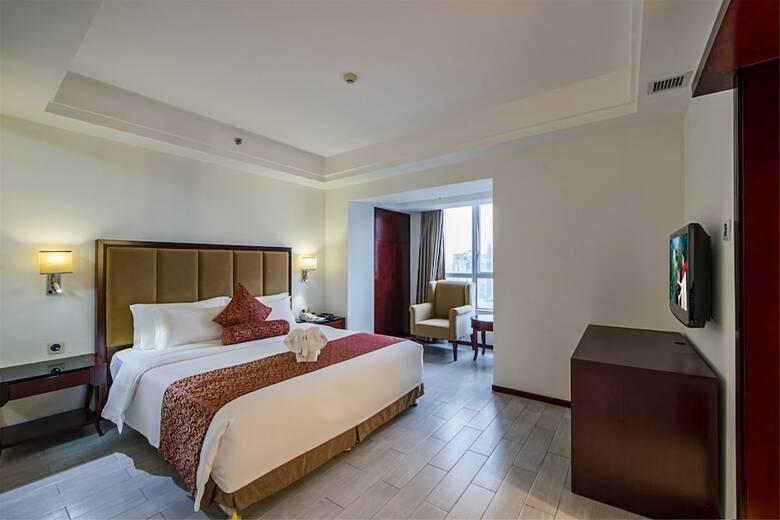 Haikou Baofa Shengyi Hotel