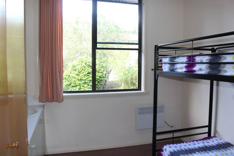 Hostal Sj Hostel