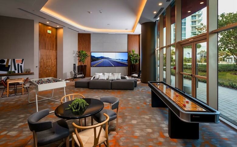 Apartamento Hyde Beach Resort Rentals