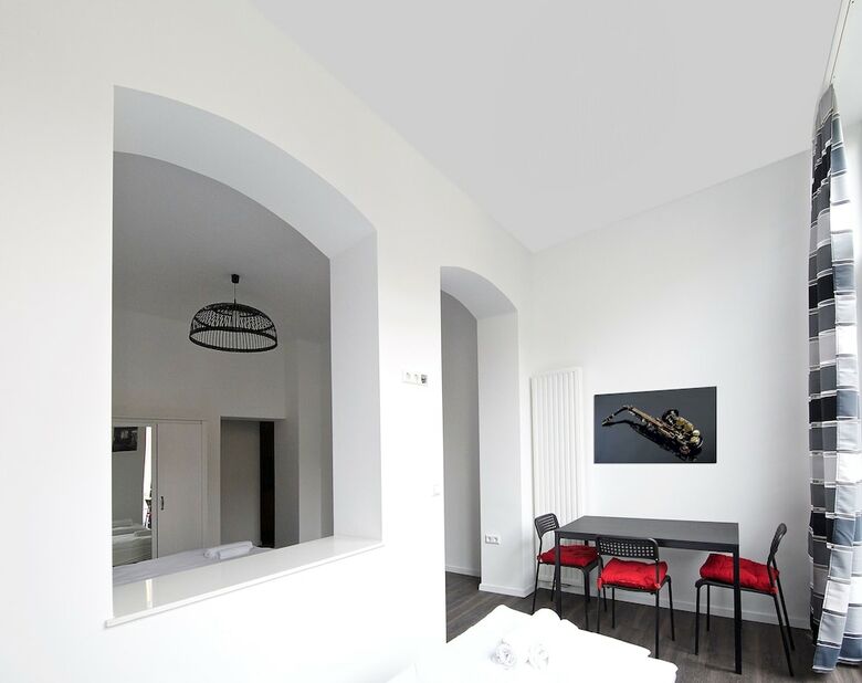 Apartment City Lenaustra�e
