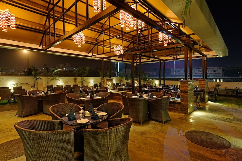 Hotel Deccan Pavilion Pune